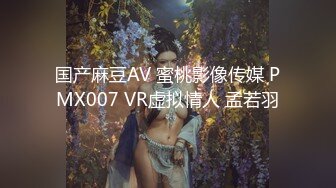 熟女看直播自拍勾引我，留言她会仔细看