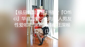 长发颜值妹子全裸自慰，道具插穴特写粉穴，水水很多