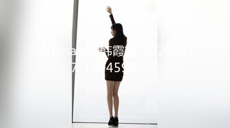 牛B大神商场女厕暗藏摄像头偷窥53位美女少妇嘘嘘 (31)