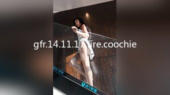 肉肉身材丰满妹子啪啪近距离特写口交上位骑坐后入猛操