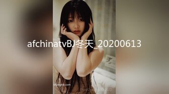  软软柔柔时尚白皙美女 好勾人啊 脱光光娇躯耀眼 萌萌韵味心动不已 扑上去用力爱抚亲吻狠狠抽送深操