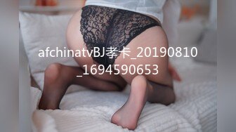 苗条女友非常听话换各种姿势满足男友【超清】