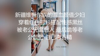 简陋合租房偷拍一位因高考就近租房复习的女同学洗澡 两个奶子活蹦乱跳的