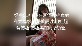 极品风骚人妻3P 两个壮男用尽各种姿势满足欲求不满的少妇